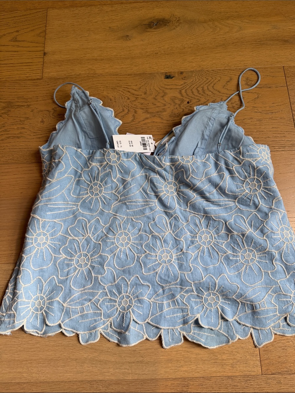 NWT Abercrombie & Fitch Bella Bra-Free Linen-Blend Cami top light blue white - Picture 8 of 12
